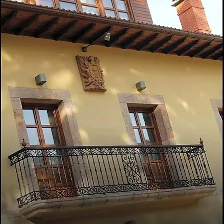 La Casona De Don Santos Hotel Proaza