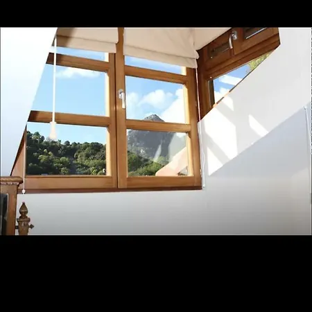 فندق La Casona De Don Santos 3*