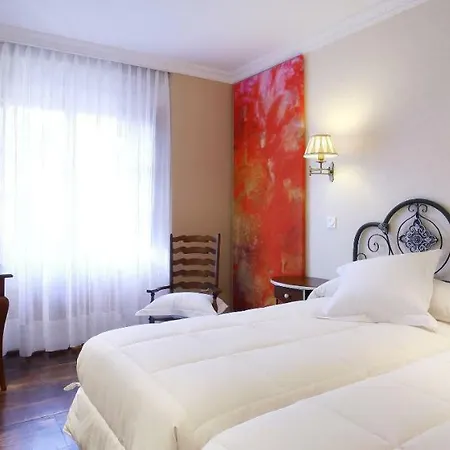 La Casona De Don Santos 3* برواثا